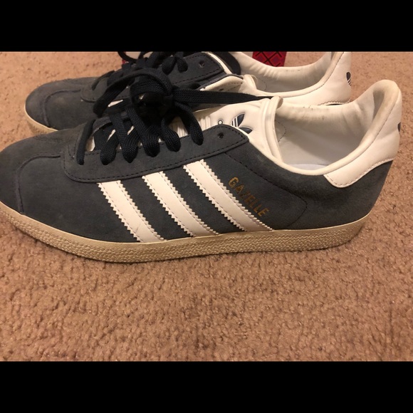 navy and white adidas gazelle - Picture 1 of 3